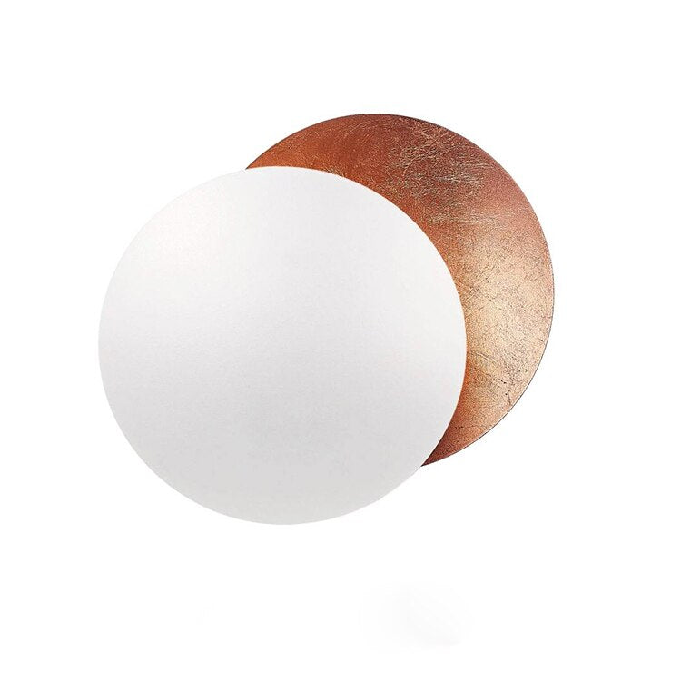 LunaGlow – Wall Lamp with Solar Eclipse Shape