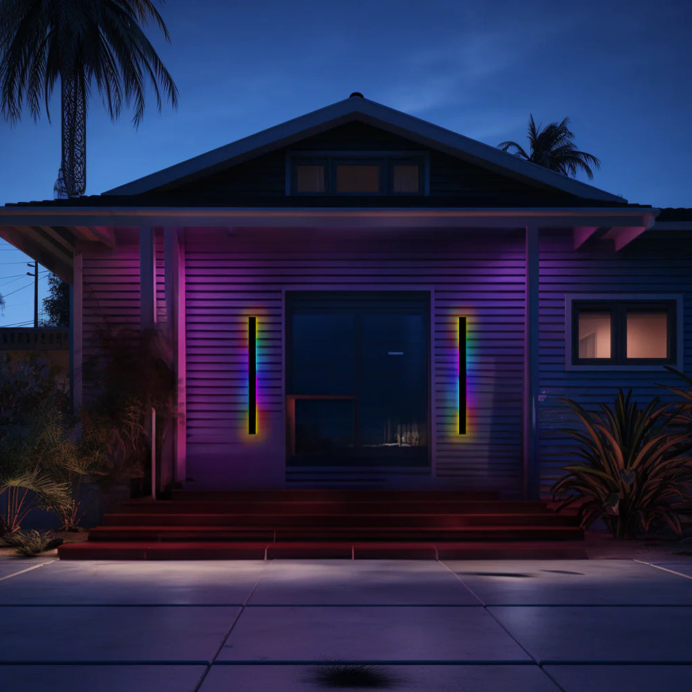 LunaBright – Contemporary LED Wall Light for Outdoors