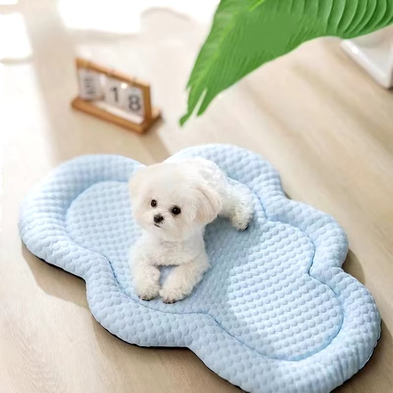 Tucker - Cooling Dog Mat, Soft, Breathable & Comfortable