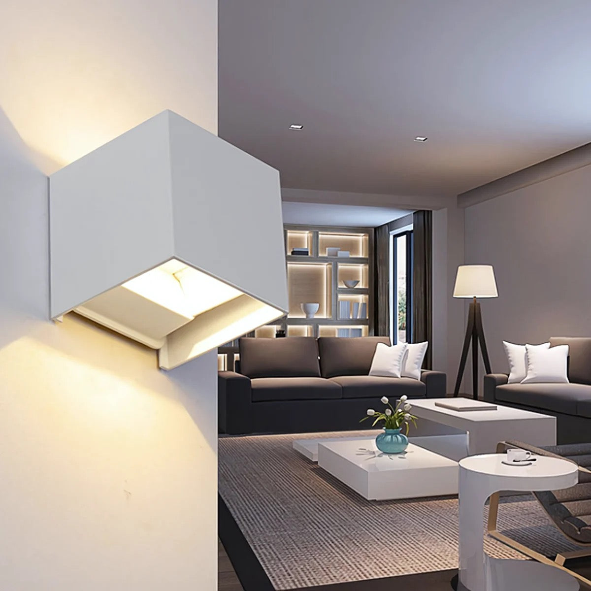 LunaBright – Wall Light with Motion Sensor