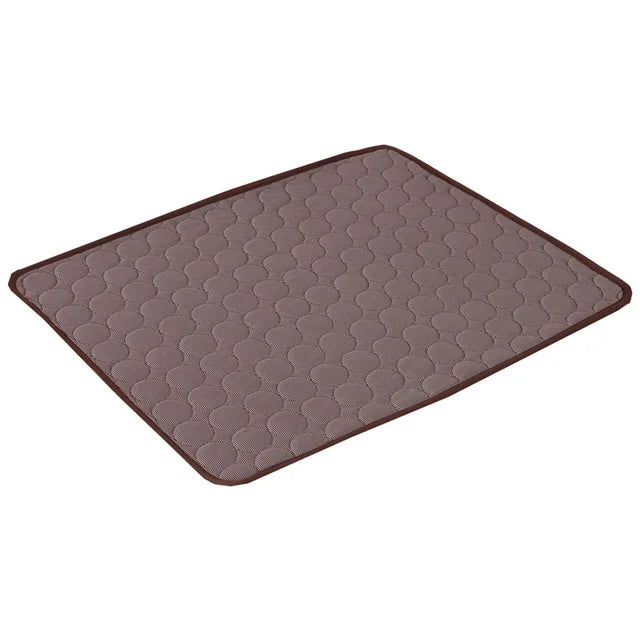 Lola - Cool and Comfortable Dog Cooling Mat