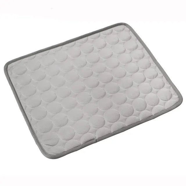 Lola - Cool and Comfortable Dog Cooling Mat