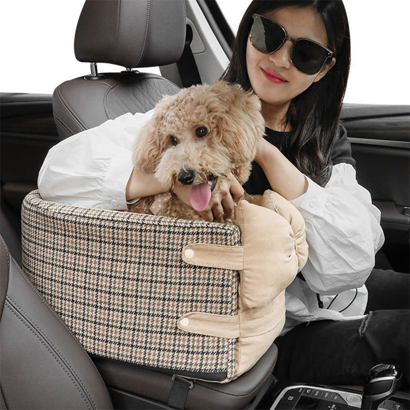 Rocky - Pet Car Seat Stylish & Cozy for Small Dogs and Kittens