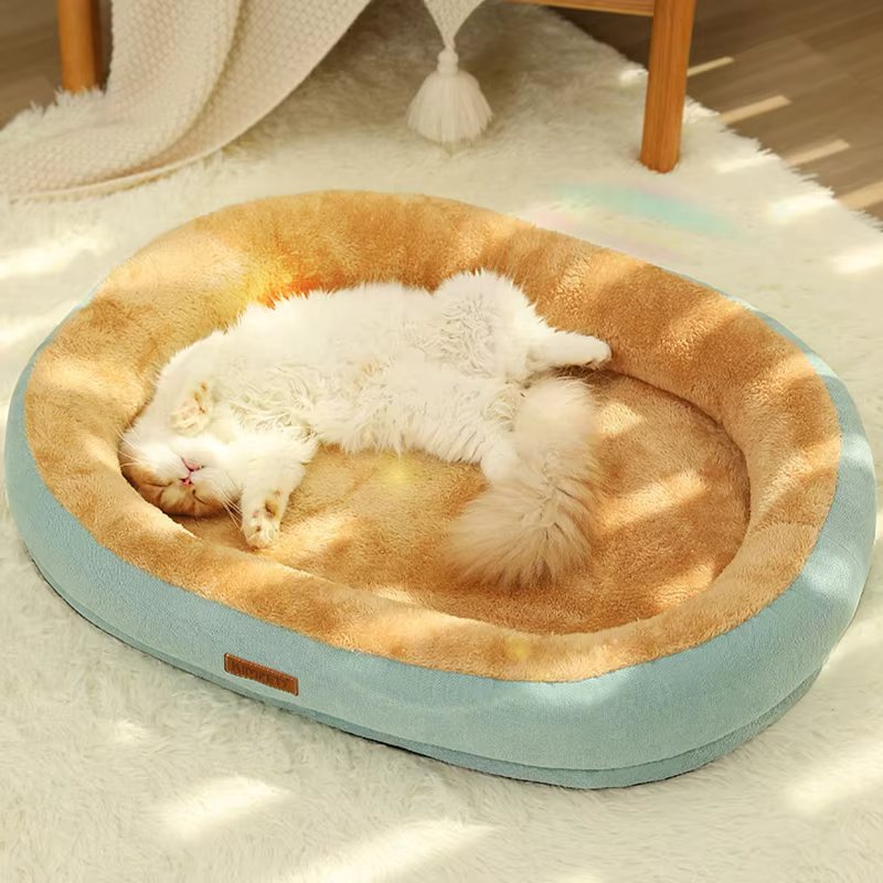 Charlie - Plush Bed Cozy Lounger for cats and puppies