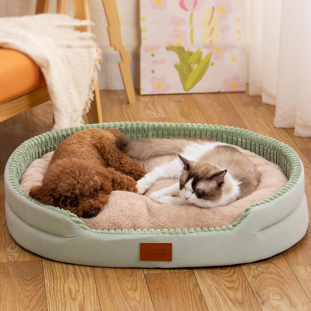 Leo - Calming Dog Bed with Luxurious Striped Design